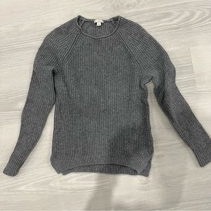 Gap Heather‎ Grey Ribbed Knitted Sweater in Size Small